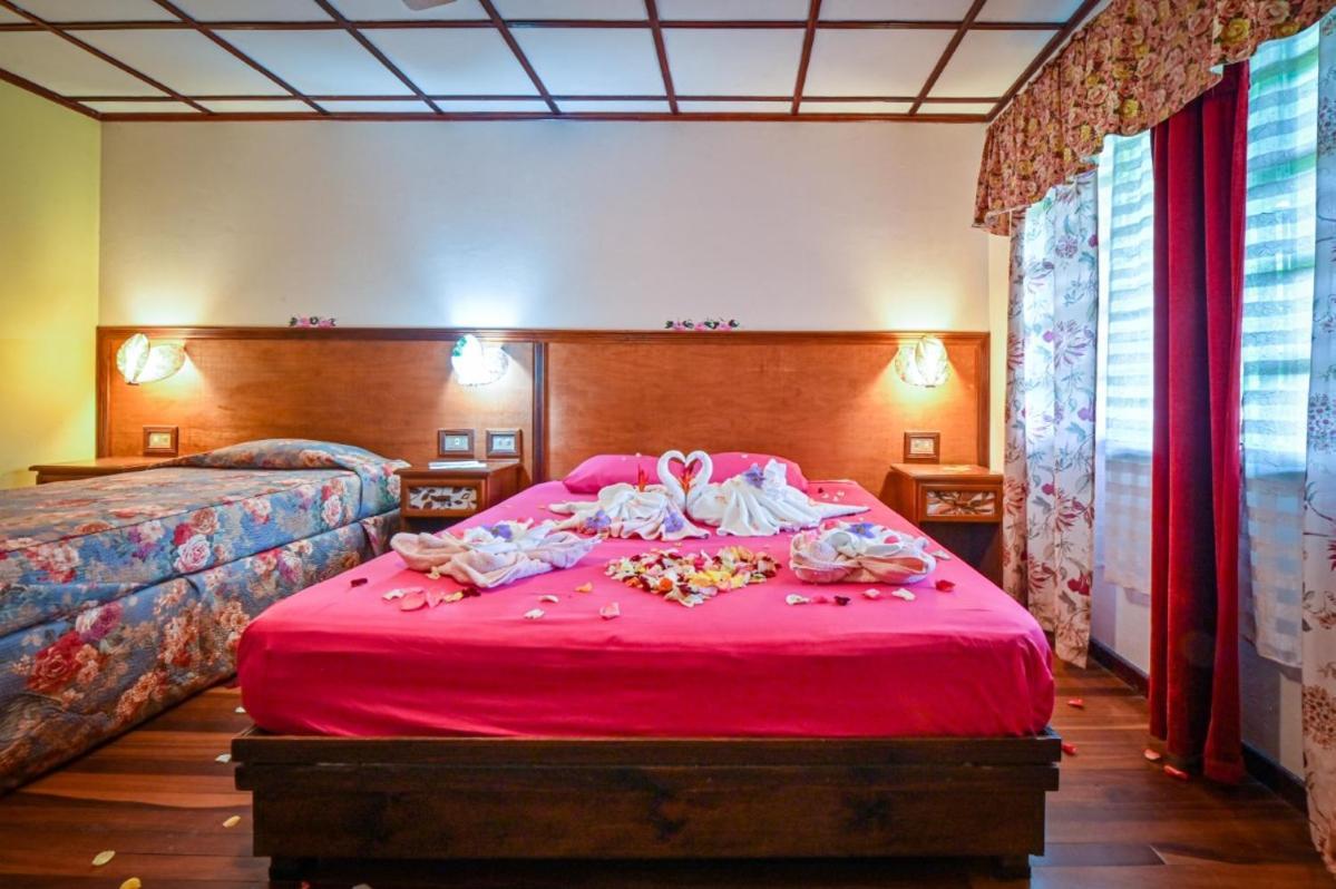 Lands In Love Hotel And Resort Colonia Palmareña 외부 사진